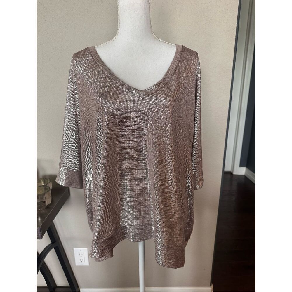 Libby Story Metallic Gold Top Medium